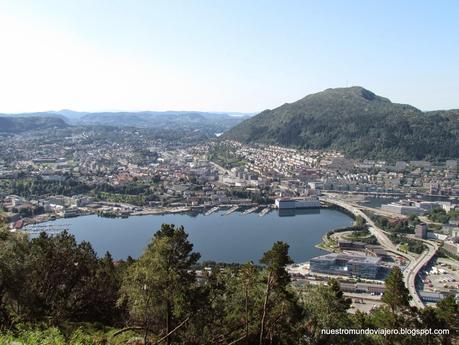Bergen; la capital de los fiordos occidentales