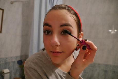 Rutina de maquillaje para ir a clase / Makeup routine for school Rutina de maquillaje para ir a clase / Makeup routine for school