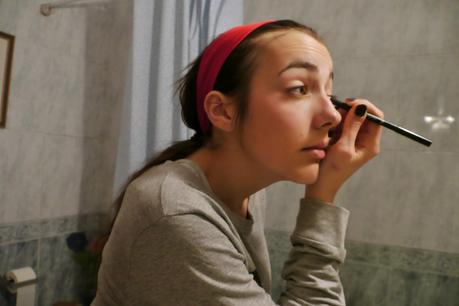 Rutina de maquillaje para ir a clase / Makeup routine for school Rutina de maquillaje para ir a clase / Makeup routine for school