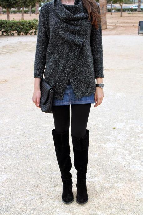 Dark day & look Dark day & look