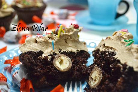 Cupcakes de chocolate y avellanas con Schoko-Bons (Receta de Pascua, 2)
