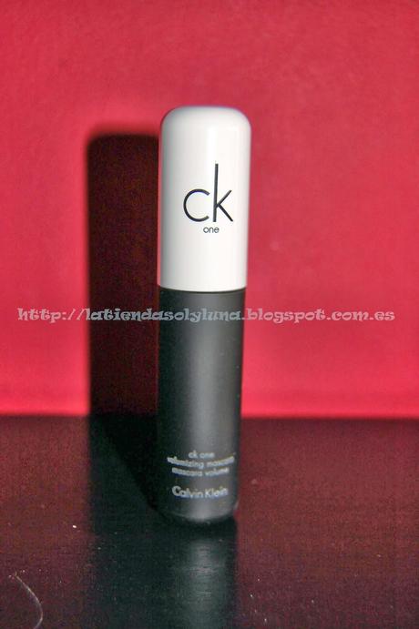 Proyecto CK One Color en TRND Proyecto CK One Color en TRND