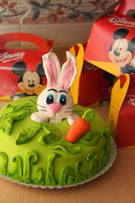 Tarta conejito con sorpresa Tarta conejito con sorpresa