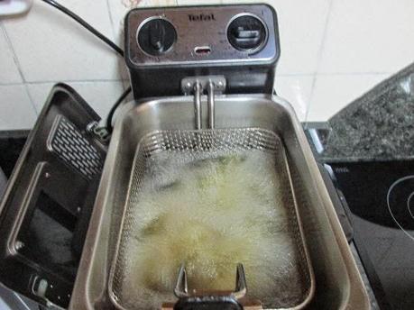 COSTILLAS ASADAS CON SALSA BARBACOA ESPECIAL COSTILLAS ASADAS CON SALSA BARBACOA ESPECIAL