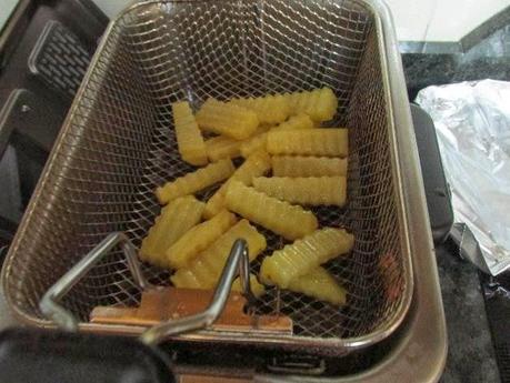 COSTILLAS ASADAS CON SALSA BARBACOA ESPECIAL COSTILLAS ASADAS CON SALSA BARBACOA ESPECIAL