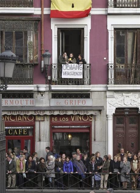 Dos emigrantes españoles dirigen el gobierno de Francia y su capital, París…