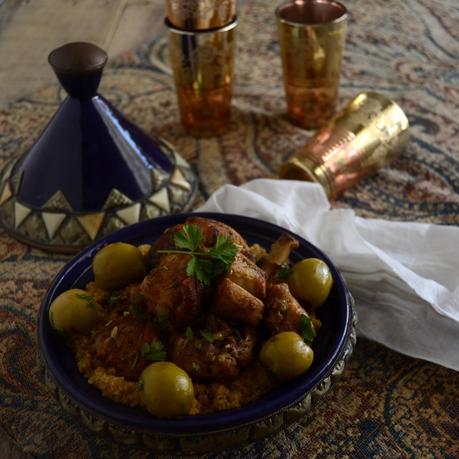 TAJINE  DE POLLO CON ACEITUNAS Y LIMON EN CONSERVA