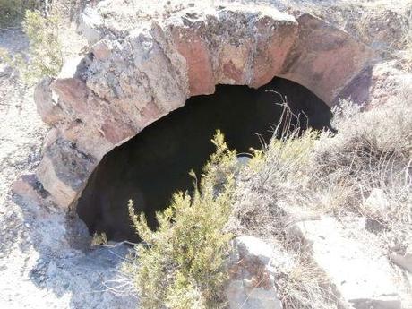 El Castillo de Miravet (Cabanes, Castellón). La Fortaleza Olvidada. Restos de las Aljibes