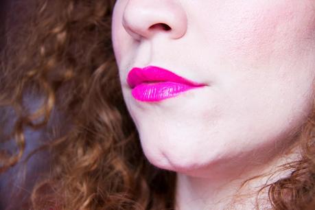 Look Eye-liner et lèvres fuchsia Look Eye-liner et lèvres fuchsia