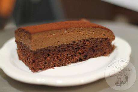 PASTEL DE CHOCOLATE CON CREMA CHIBOUST DE CHOCOLATE. PASTEL DE CHOCOLATE CON CREMA CHIBOUST DE CHOCOLATE.