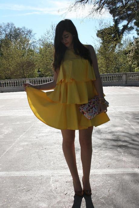 YELLOW CHICK YELLOW CHICK