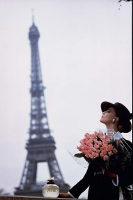 TORRE EIFFEL, 125 AÑOS DE ESPLENDOR Y MODA