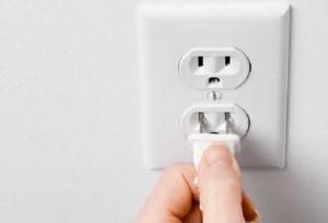 Desconectando los aparatos eléctricos Desconectando los aparatos eléctricos