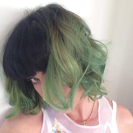 Katy Perry pelo verde