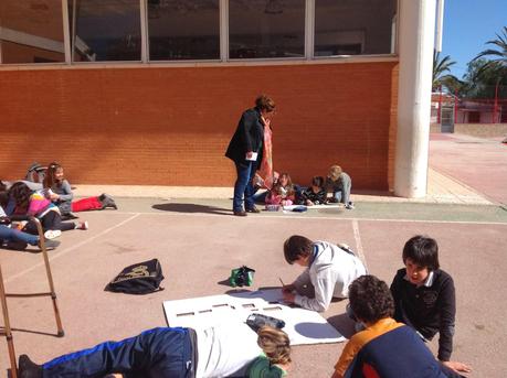 Mano Solidaria al estilo Rizzi Mano Solidaria al estilo Rizzi