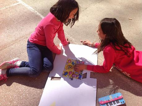 Mano Solidaria al estilo Rizzi Mano Solidaria al estilo Rizzi