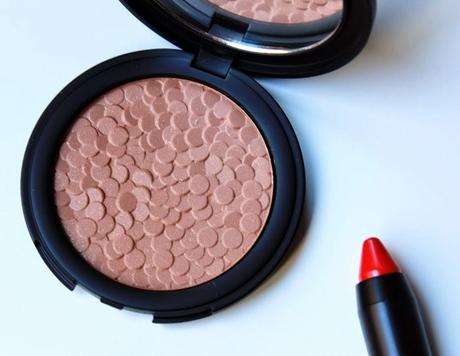 SKEYNDOR Life is Juicy + BodySculpt Destock SKEYNDOR Life is Juicy + BodySculpt Destock