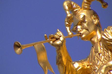 ¿En qué inviertes? ¿En qué inviertes?