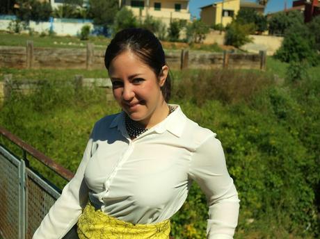 Yellow skirt with silver sandals