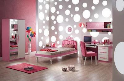 http://4.bp.blogspot.com/-zeR55__JRPM/T8cb3nFQR7I/AAAAAAAADiA/BN42sG9bKcM/s400/Unique-Girls-Bedroom-Wallpaper.jpg