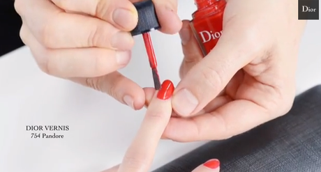 Captura de pantalla 2014 04 11 a las 07.44.23 Maquillaje Primavera 2014  Dior Addict Stick Fluido (Tutorial paso a paso)