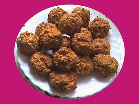 GALLETAS INTEGRALES Y SIN AZÚCAR DE AVENA Y ZANAHORIA, ¡ PARA EMPEZAR BIEN LA OPERACIÓN BIKINI ! GALLETAS INTEGRALES Y SIN AZÚCAR DE AVENA Y ZANAHORIA, ¡ PARA EMPEZAR BIEN LA OPERACIÓN BIKINI !