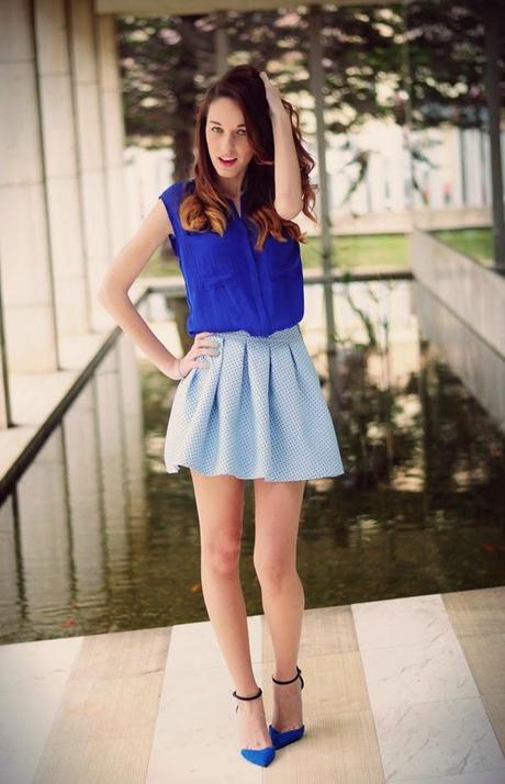 UN LOOK ELEGANTE Y CASUAL CON UN PRECIO LOW COST UN LOOK ELEGANTE Y CASUAL CON UN PRECIO LOW COST