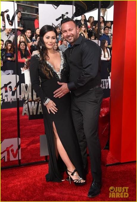 Snooki y Jwoww embarazadas en los movie awards. Snooki y Jwoww embarazadas en los movie awards.