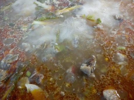 Arroz de costillas y coliflor. (Pork ribs in paella and cauliflower)