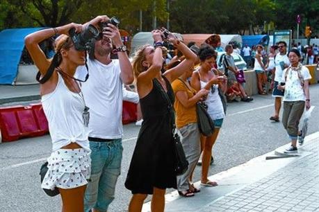 TURISTAS EN BARCELONA...!!!...15-04-2014...!!!