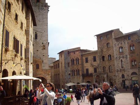 ROADTRIP POR LA TOSCANA 2ª PARTE: SAN GIMIGNANO Y SIENA ROADTRIP POR LA TOSCANA 2ª PARTE: SAN GIMIGNANO Y SIENA