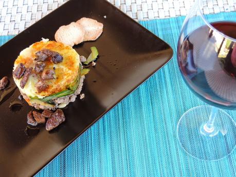 TARTAR DE TERNERA CON PATATA Y SALSA DE BOLETUS Y TRUFA