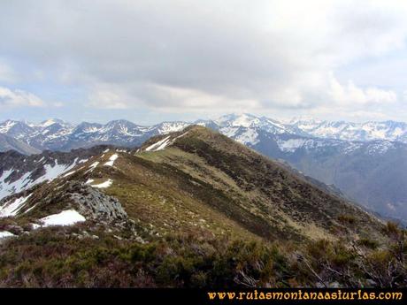 Ruta Retriñon: Desde la Muesca, vista de la Tabierna