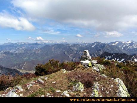 Ruta Retriñon: Cima de la Muesca