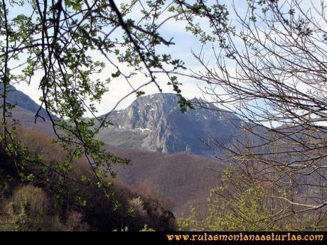 Ruta Retriñon: Vista de Peña Redonda