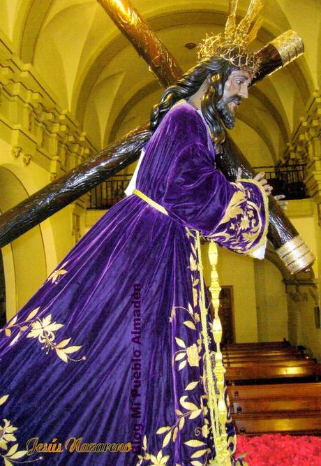 Video: Encuentro Jesus Nazareno y Virgen de la Amargura. Semana Santa Almadén 2012