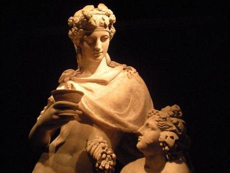 El vino y el capitán Cook Dionisio, el dios del vino. Cuando algunos beben, pierden la memoria.