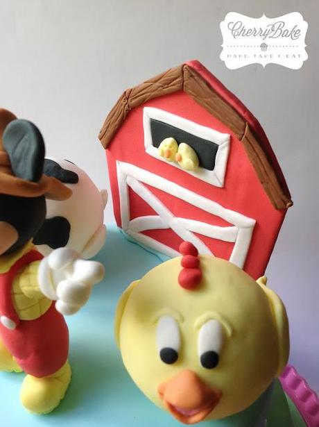 Mickey Mouse's farm Cake! Tarta de la granja de Mickey Mouse!
