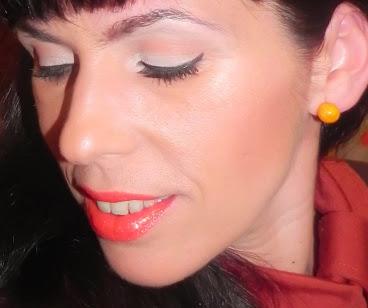 Un toque de naranja (look) Un toque de naranja (look)
