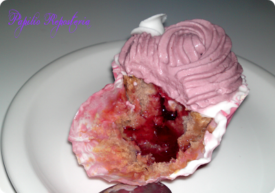 Cupcakes de fresas y frambuesas (especial día de la madre) Cupcakes de fresas y frambuesas (especial día de la madre)