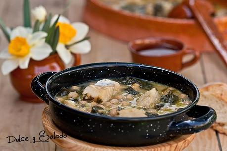 GARBANZOS CON BACALAO Y ESPINACAS