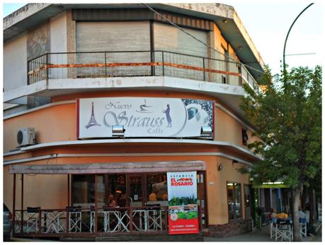 Cansada, fatigada por el viaje...¡Un café...por favor!!!. Lo que encontré junto con el café... Cansada, fatigada por el viaje...¡Un café...por favor!!!. Lo que encontré junto con el café...