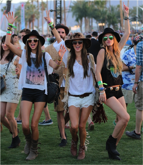 COCHELLA 2014: A GUIDE TO DRESS. COCHELLA 2014: A GUIDE TO DRESS.