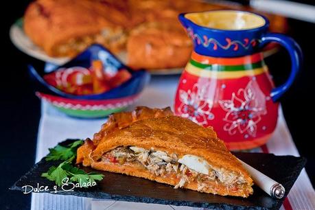 EMPANADA GALLEGA DE MERLUZA Y GAMBAS EMPANADA GALLEGA DE MERLUZA Y GAMBAS