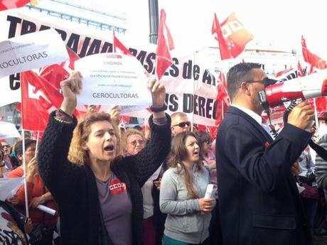 María y Esther Solís, su “madrecoraje” María y Esther Solís, su “madrecoraje”