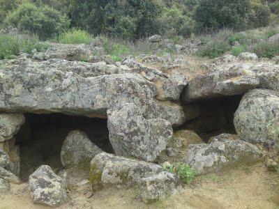 Dolmen de San Martín de Montalban