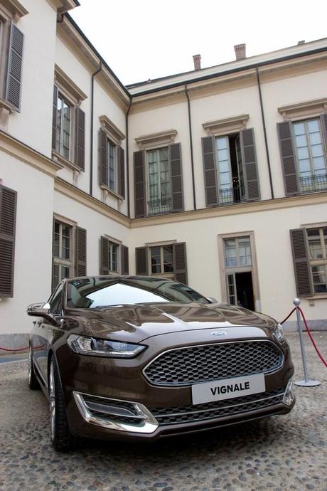 Ford presenta la Colección Vignale en #iSaloni Milán, accesorios de viaje en piel para amantes del diseño. 12 ford vignale