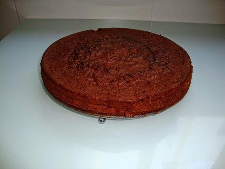 TARTA/BIZCOCHO DE CHOCOLATE TARTA/BIZCOCHO DE CHOCOLATE