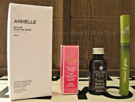 ESSENTIABOX CELEBRA SU PRIMER ANIVERSARIO ESSENTIABOX CELEBRA SU PRIMER ANIVERSARIO