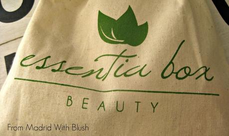 ESSENTIABOX CELEBRA SU PRIMER ANIVERSARIO ESSENTIABOX CELEBRA SU PRIMER ANIVERSARIO